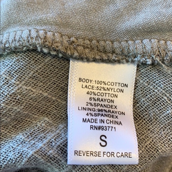 KAKTUS•MIXED MEDIA TUNIC - Picture 9 of 10